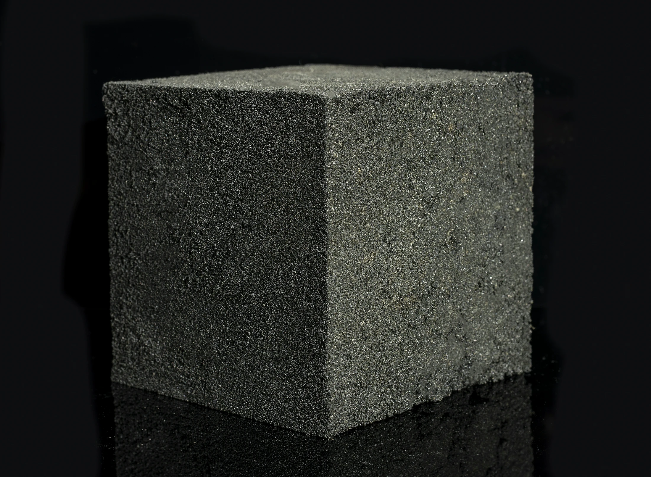 Molekon concrete block